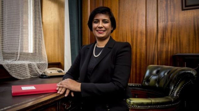 _95549584_hi038887644